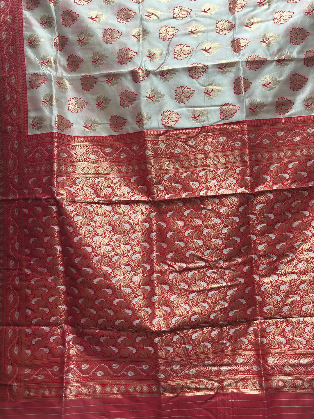 White Red Silk Saree for Women - Elegant Puja Special Traditional Styles - Image 4